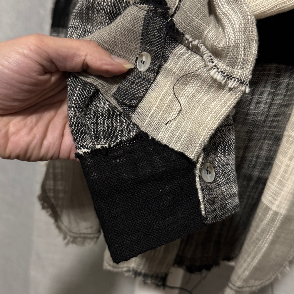 la miel 100% Cotton Shirt-Sz M-Relaxed-Button Up-Plaid-Raw Edge Trim-Lightweight - Picture 5 of 16
